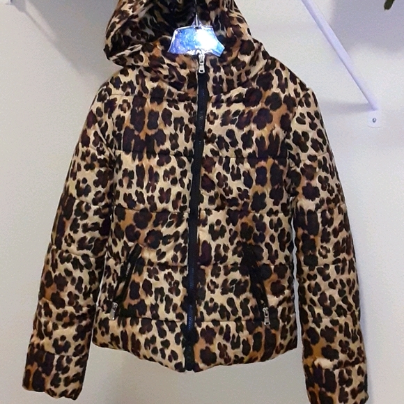 Cheetah print Puffer Coat - Picture 2 of 2